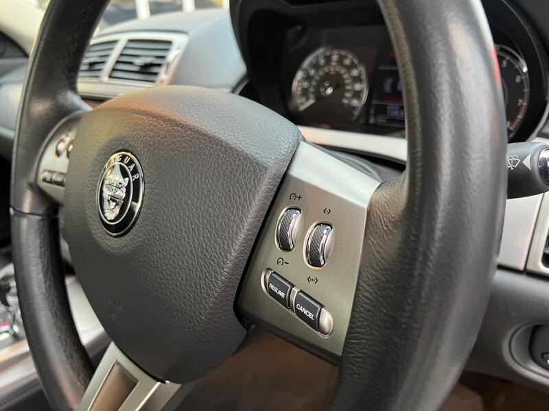 JAGUAR XK