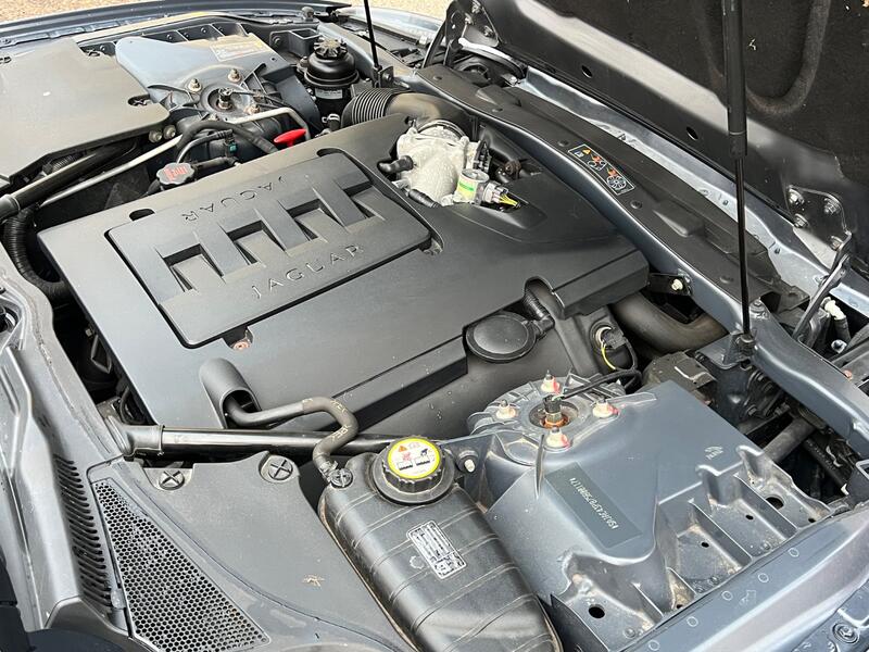 JAGUAR XK