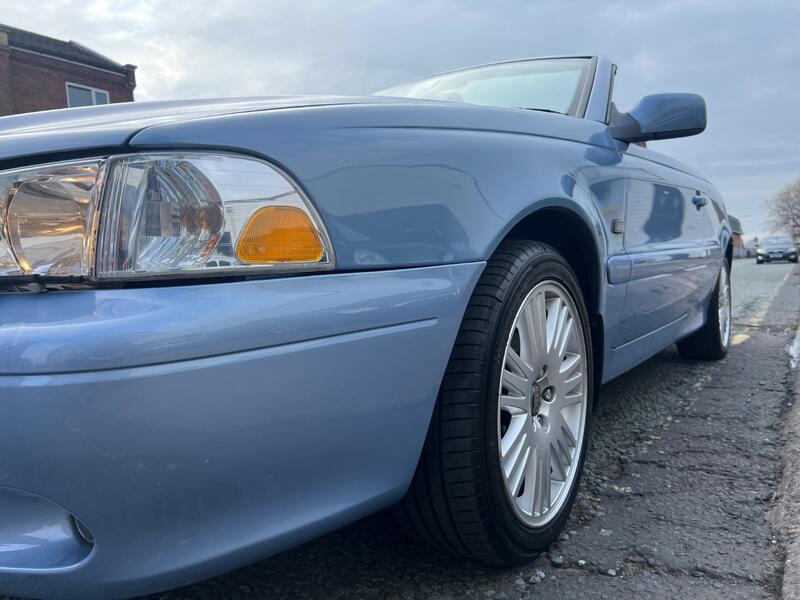 VOLVO C70