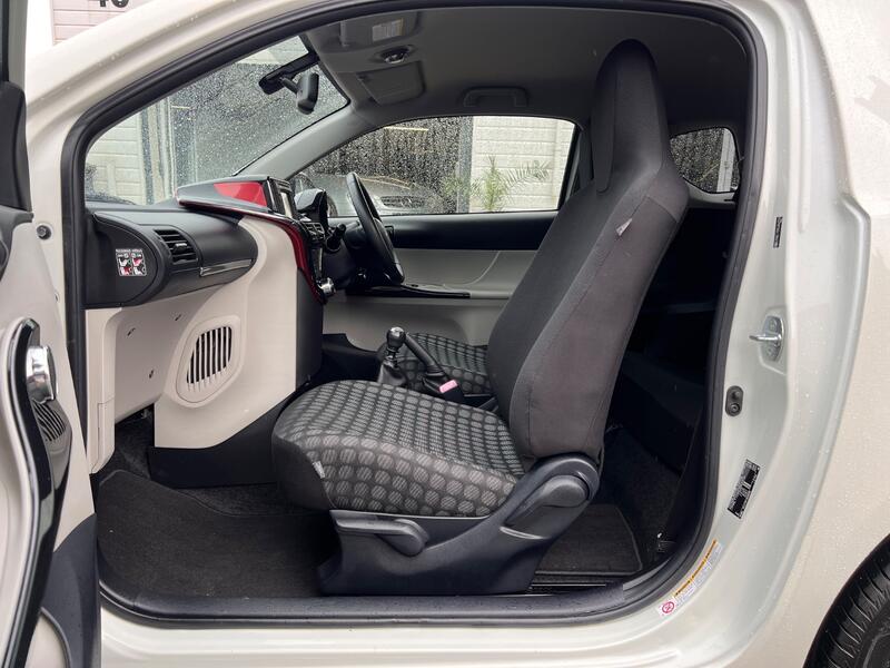 TOYOTA IQ