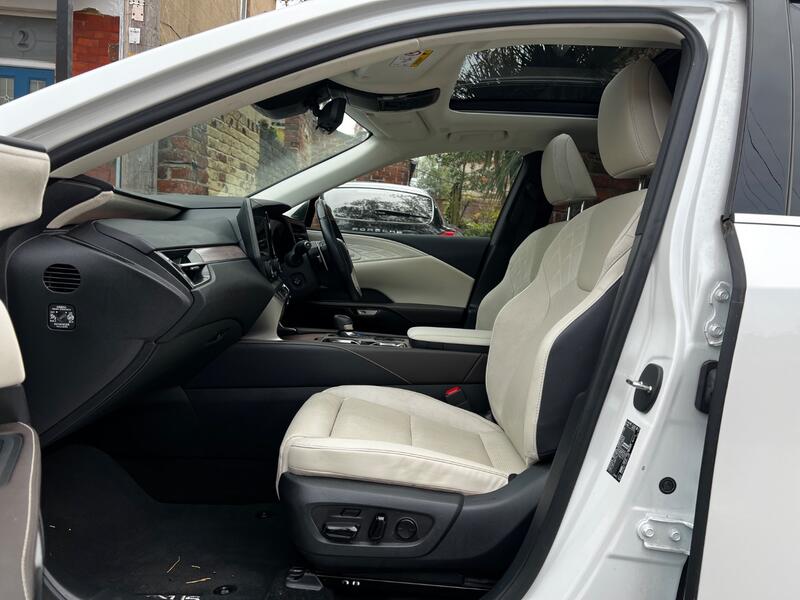 View LEXUS RX 2.5 450h+ 18.1kWh Takumi