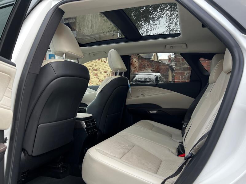 View LEXUS RX 2.5 450h+ 18.1kWh Takumi