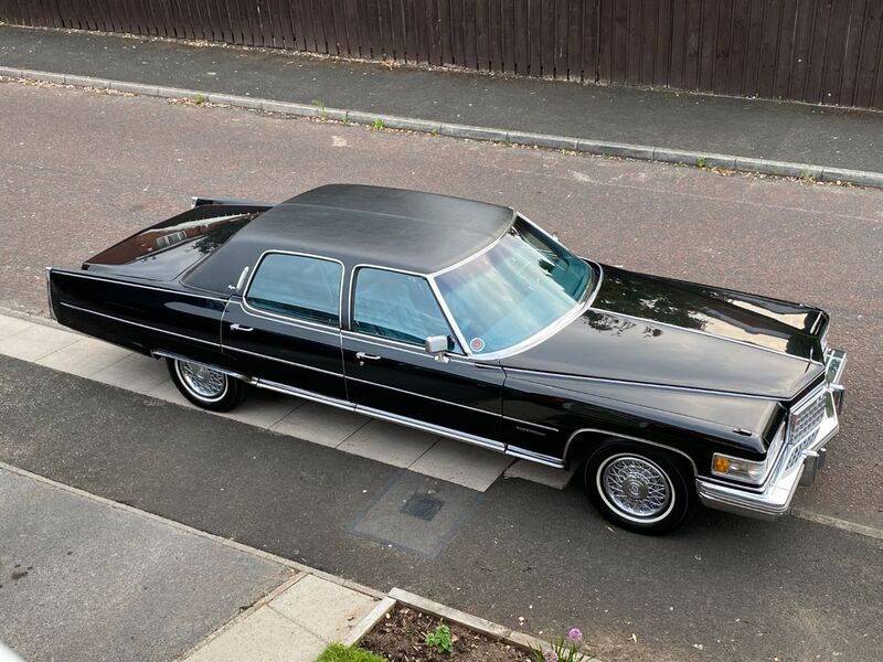 View CADILLAC BROUGHAM Fleetwood 8.2 V8