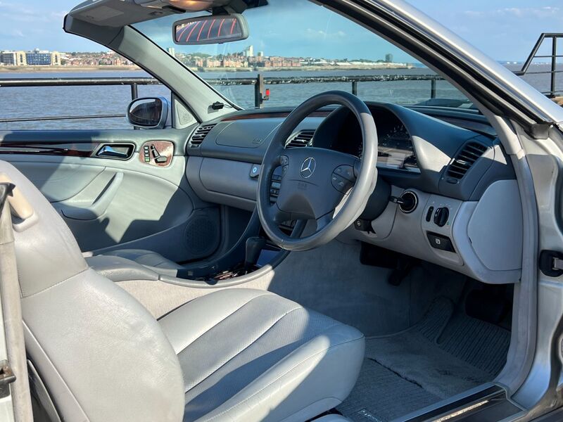 MERCEDES-BENZ CLK