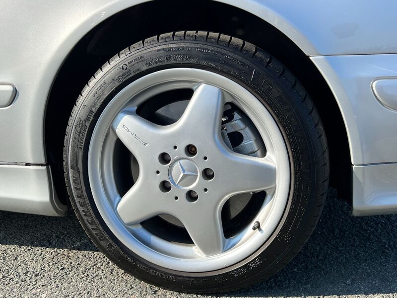 MERCEDES-BENZ CLK