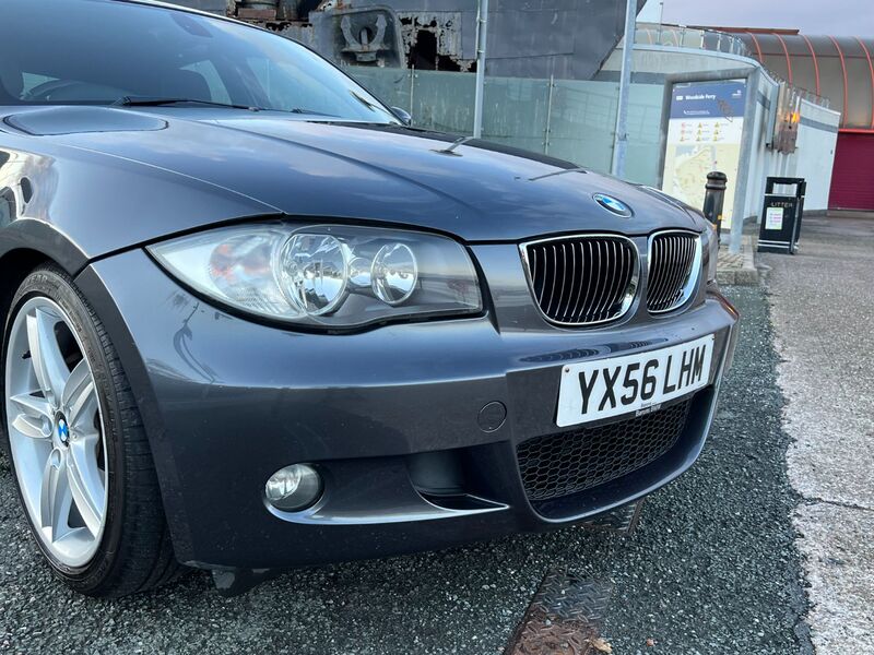 BMW 1 SERIES