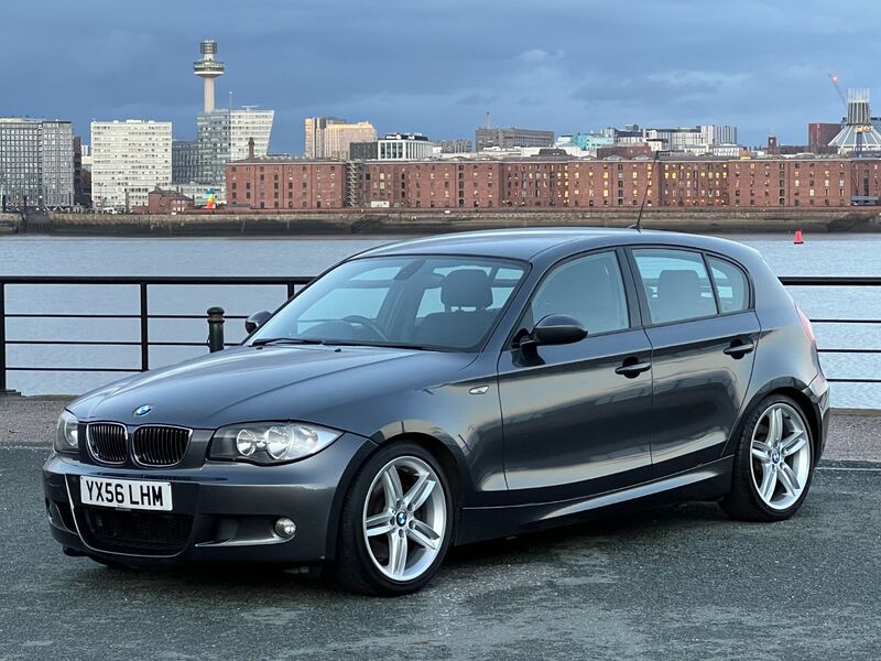 BMW 1 SERIES