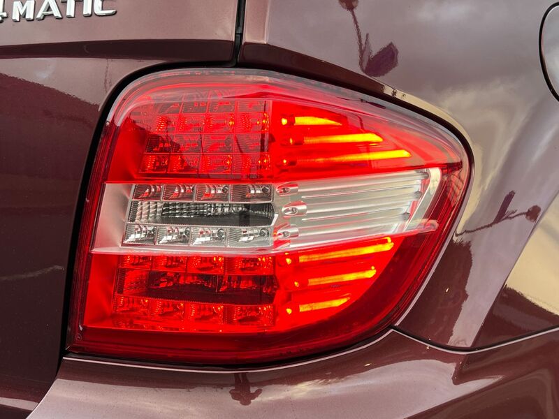 MERCEDES-BENZ M CLASS