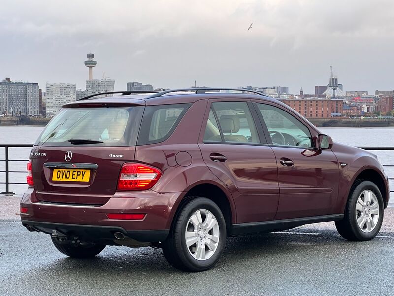 View MERCEDES-BENZ M CLASS ML350 CDI BLUEEFFICIENCY SE