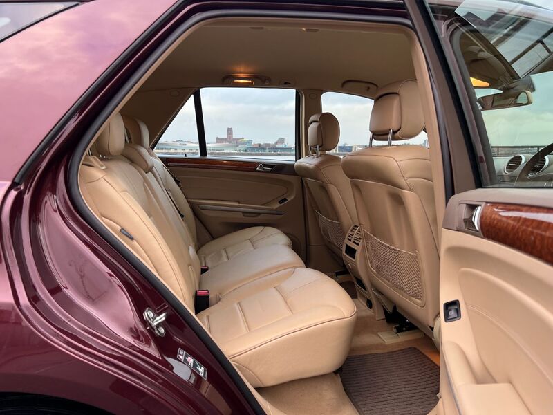 MERCEDES-BENZ M CLASS
