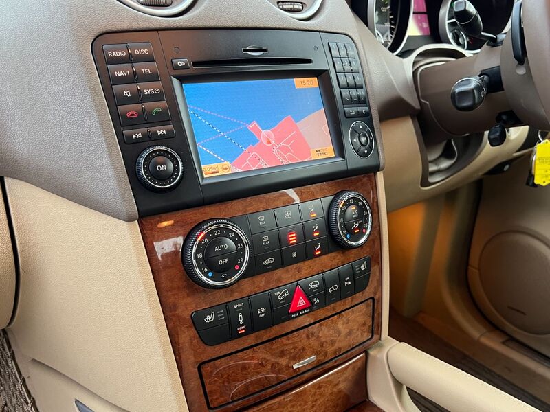 MERCEDES-BENZ M CLASS