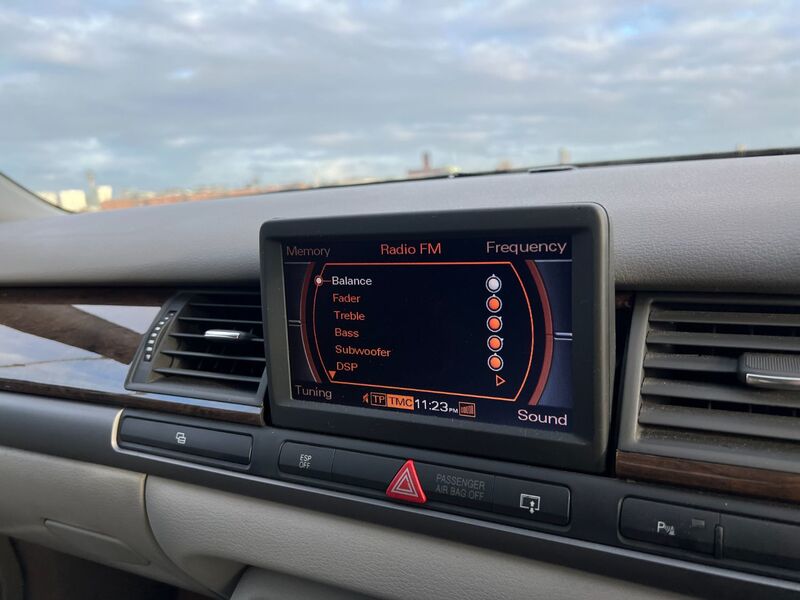AUDI A8