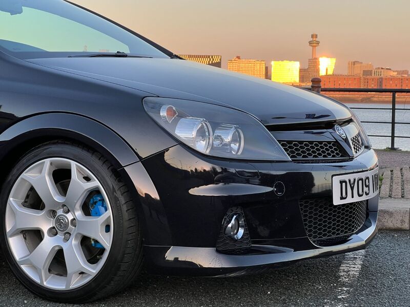 View VAUXHALL ASTRA VXR