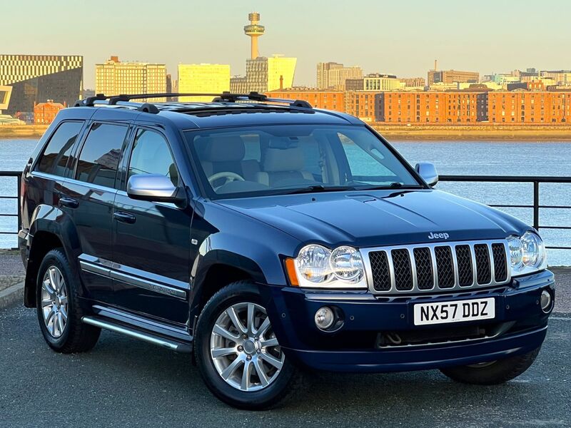 View JEEP GRAND CHEROKEE 5.7 V8 HEMI OVERLAND