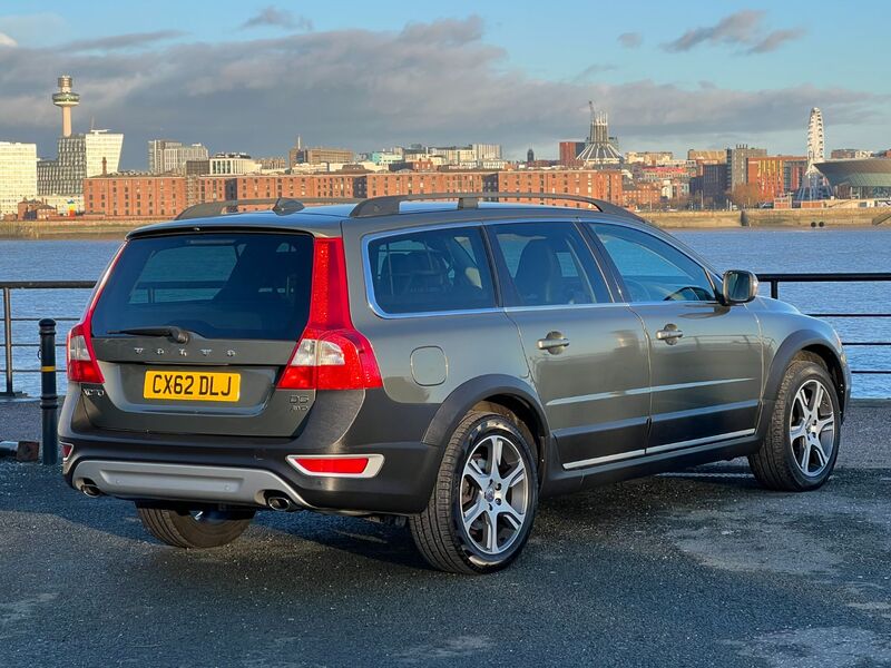 VOLVO XC70