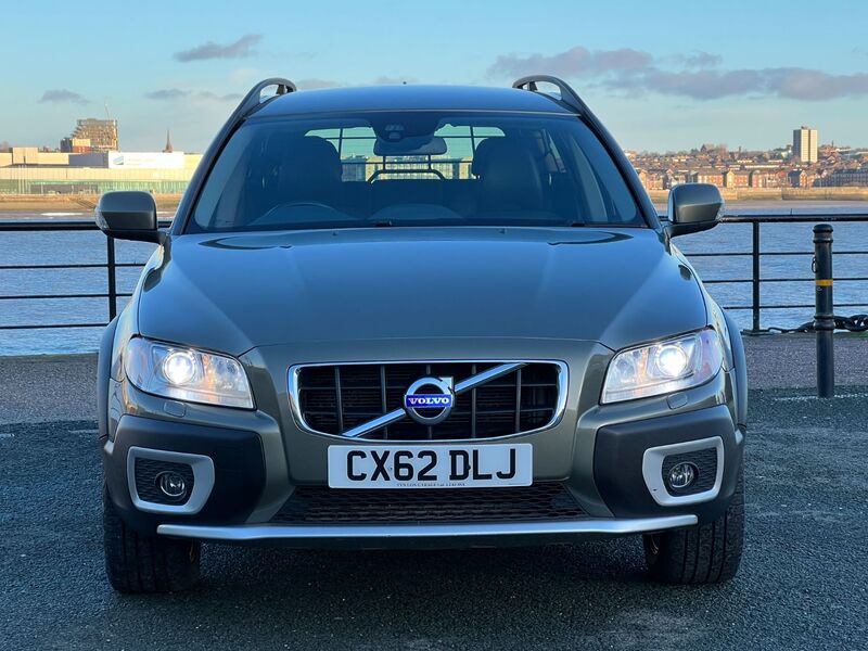 VOLVO XC70