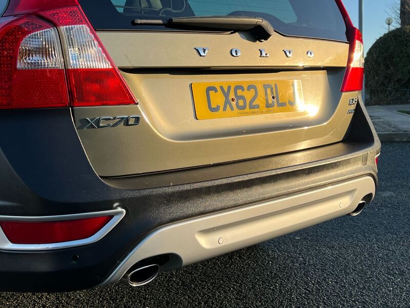 VOLVO XC70