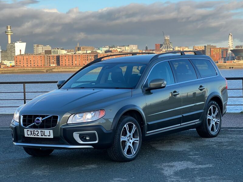 VOLVO XC70