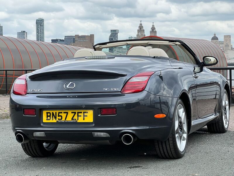 LEXUS SC 430