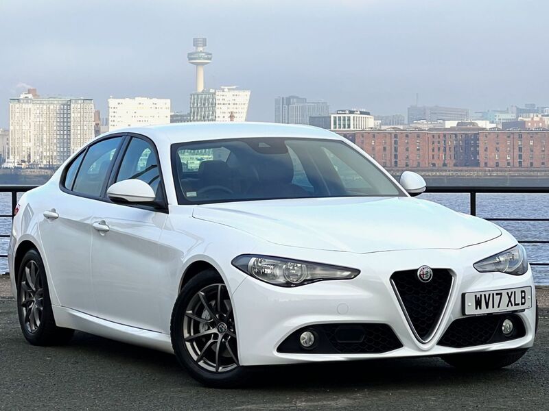 View ALFA ROMEO GIULIA TD SUPER