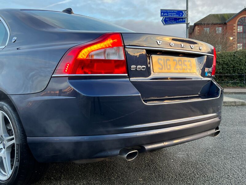 VOLVO S80
