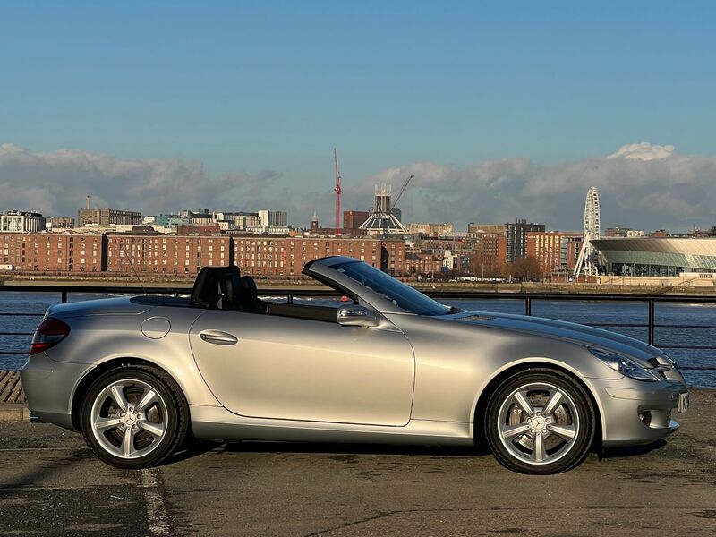 View MERCEDES-BENZ SLK 350