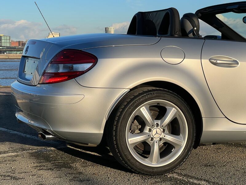 View MERCEDES-BENZ SLK 350