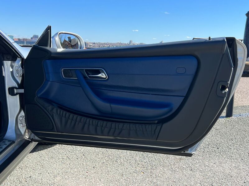 MERCEDES-BENZ SLK