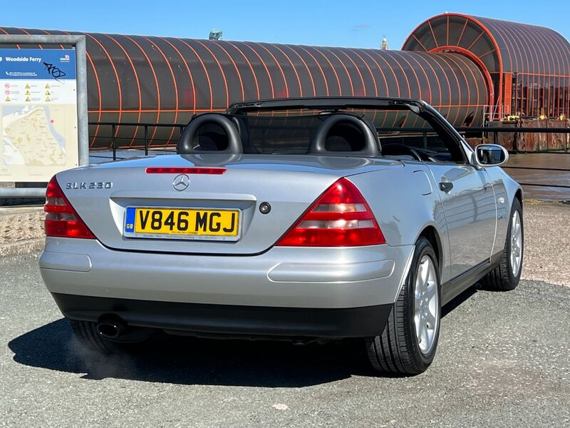 MERCEDES-BENZ SLK