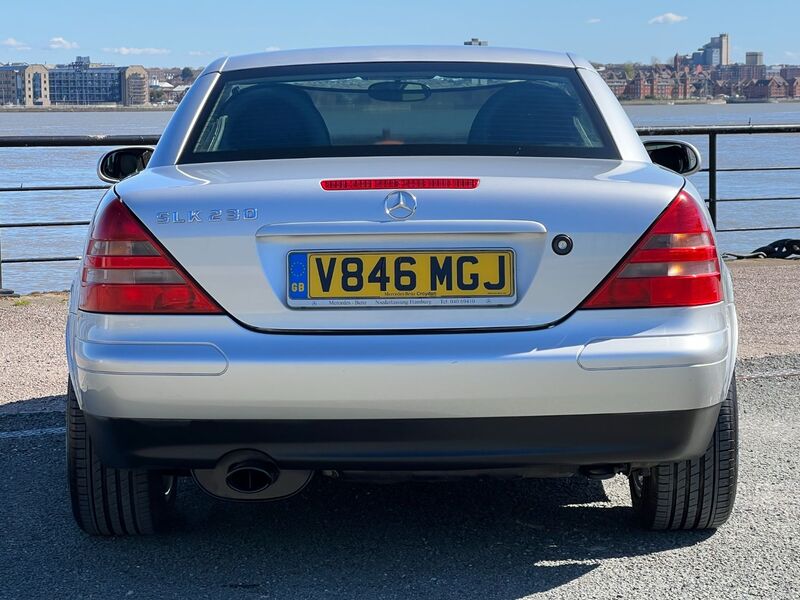 MERCEDES-BENZ SLK