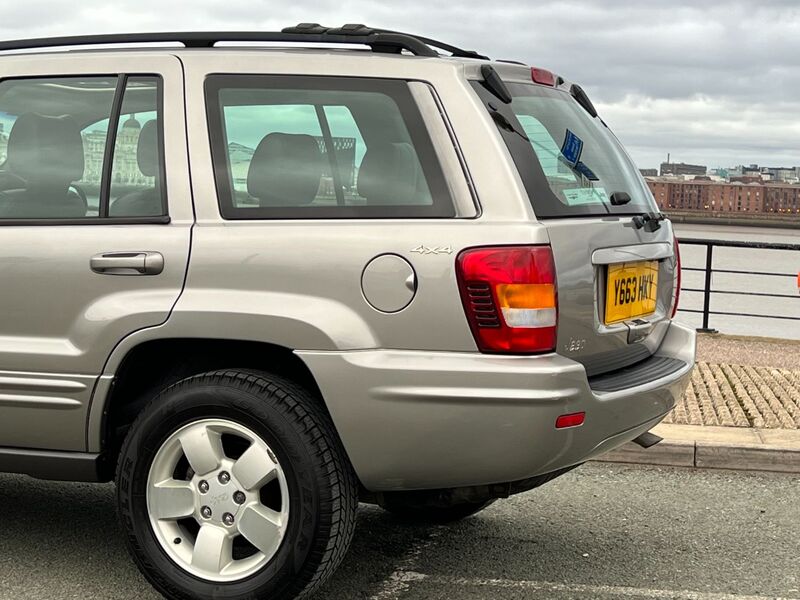 JEEP GRAND CHEROKEE