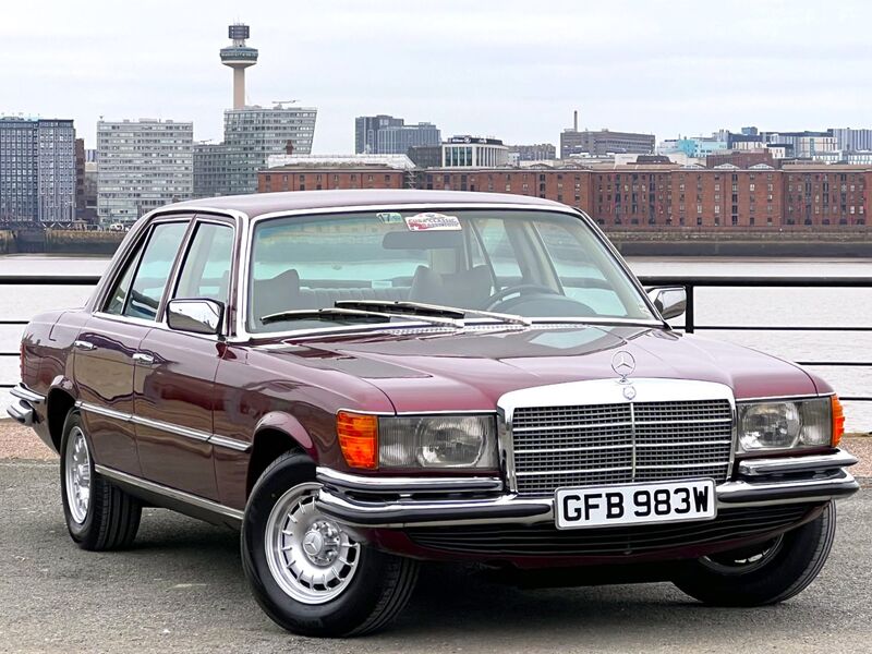 View MERCEDES-BENZ 280 S W116 Saloon