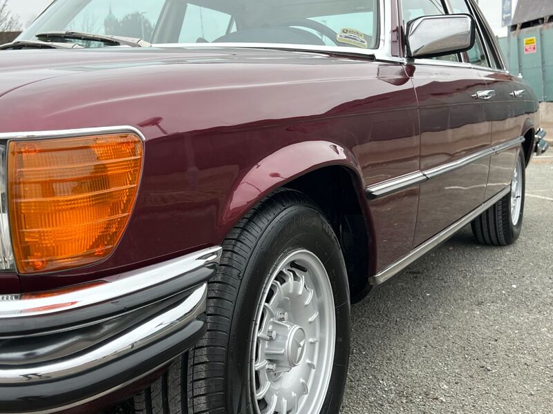 MERCEDES-BENZ 280