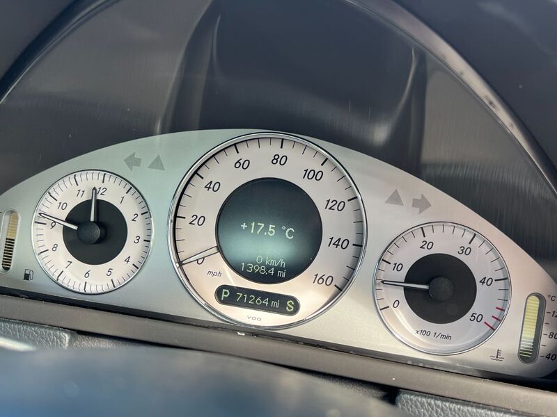 MERCEDES-BENZ CLK