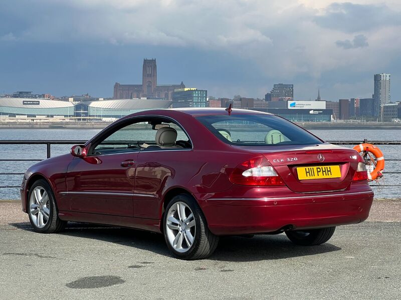 MERCEDES-BENZ CLK