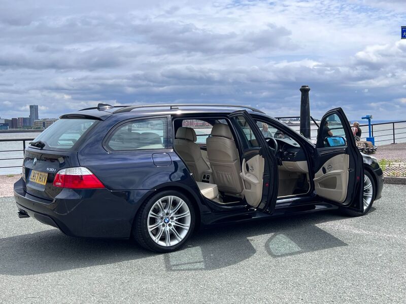 BMW 5 SERIES