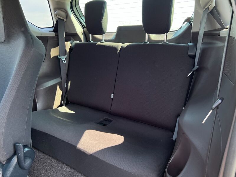 TOYOTA IQ