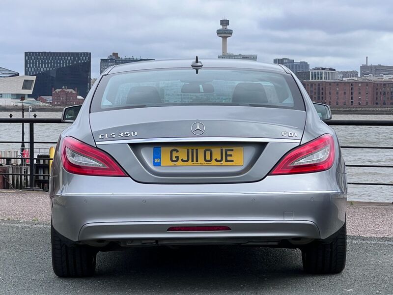 MERCEDES-BENZ CLS