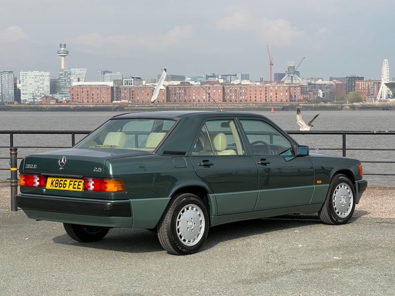 MERCEDES-BENZ 190