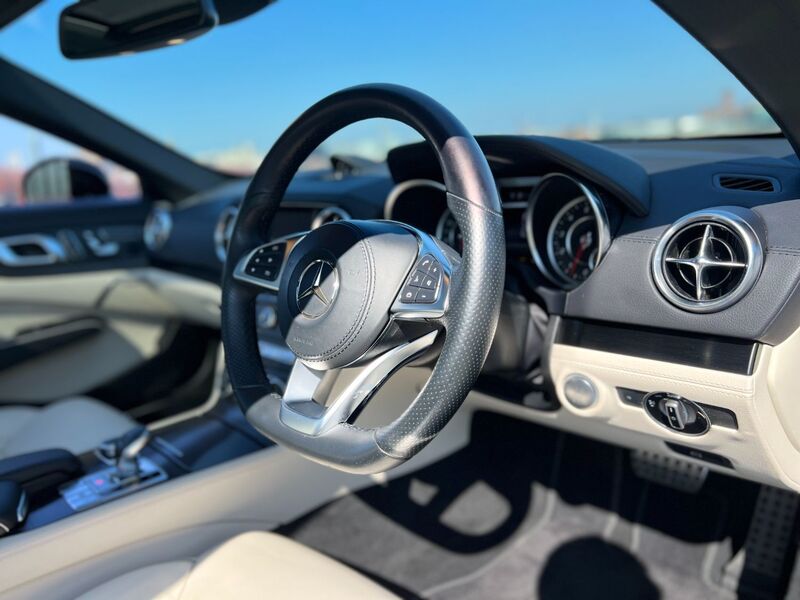 MERCEDES-BENZ SL