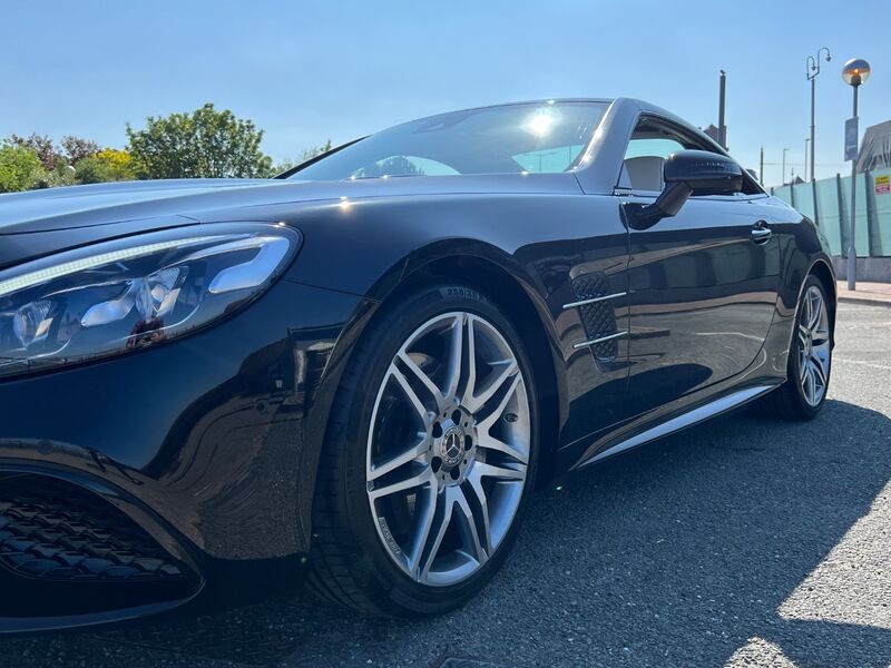 MERCEDES-BENZ SL