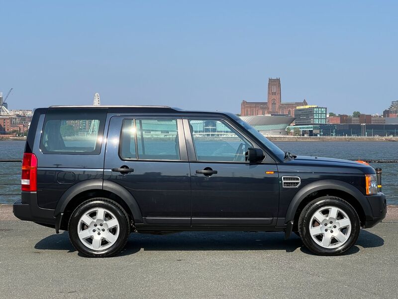 View LAND ROVER DISCOVERY TDV6 HSE