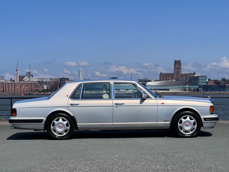 View BENTLEY TURBO R LWB