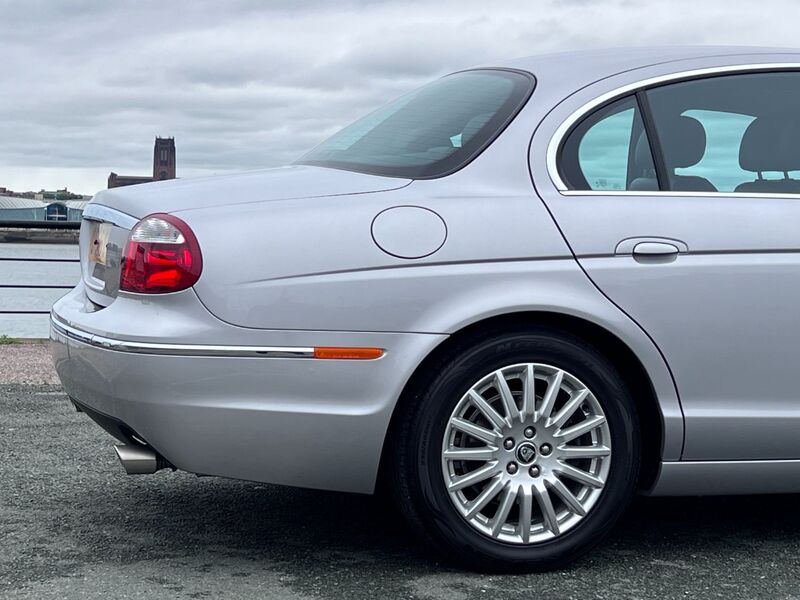 View JAGUAR S-TYPE V6