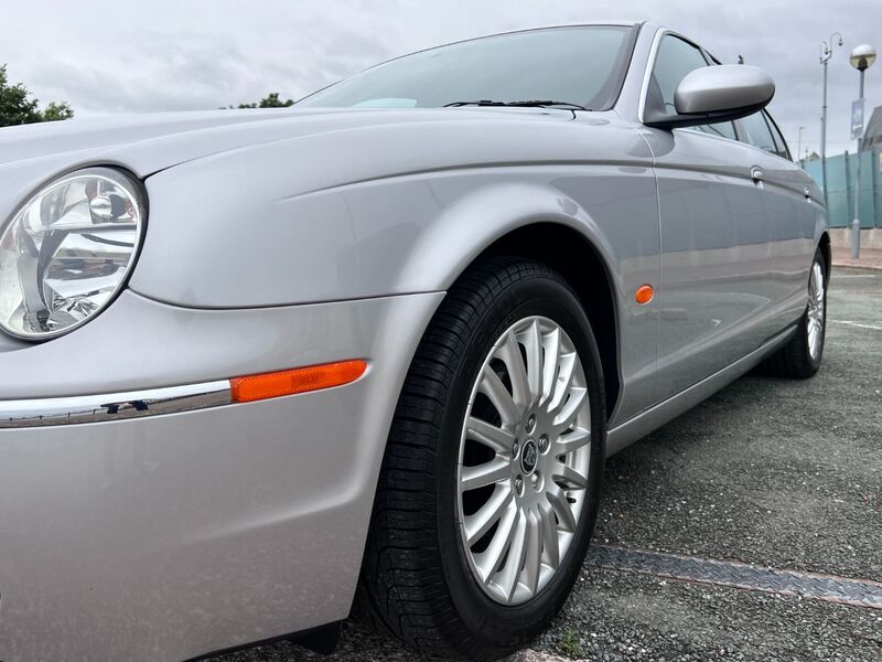 JAGUAR S-TYPE