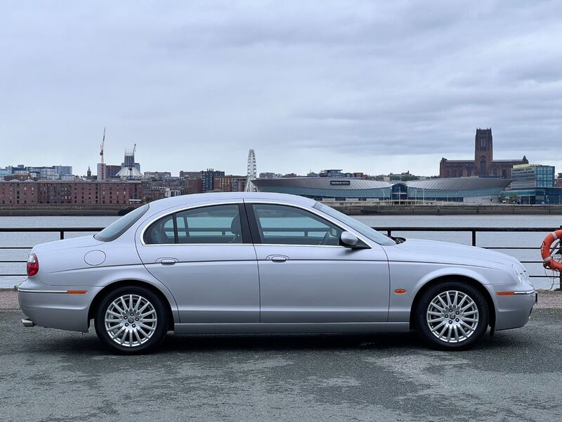 JAGUAR S-TYPE