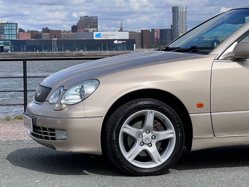 LEXUS GS