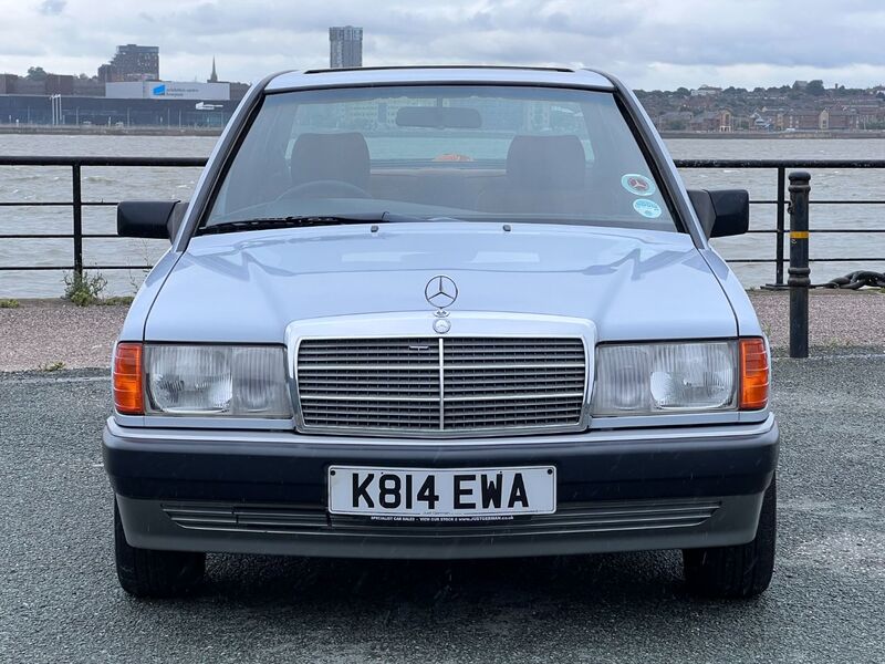 MERCEDES-BENZ 190