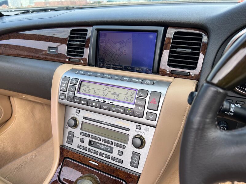 LEXUS SC 430