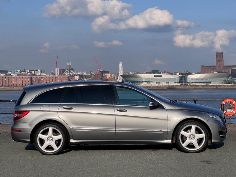 View MERCEDES-BENZ R CLASS R350 CDI 4MATIC